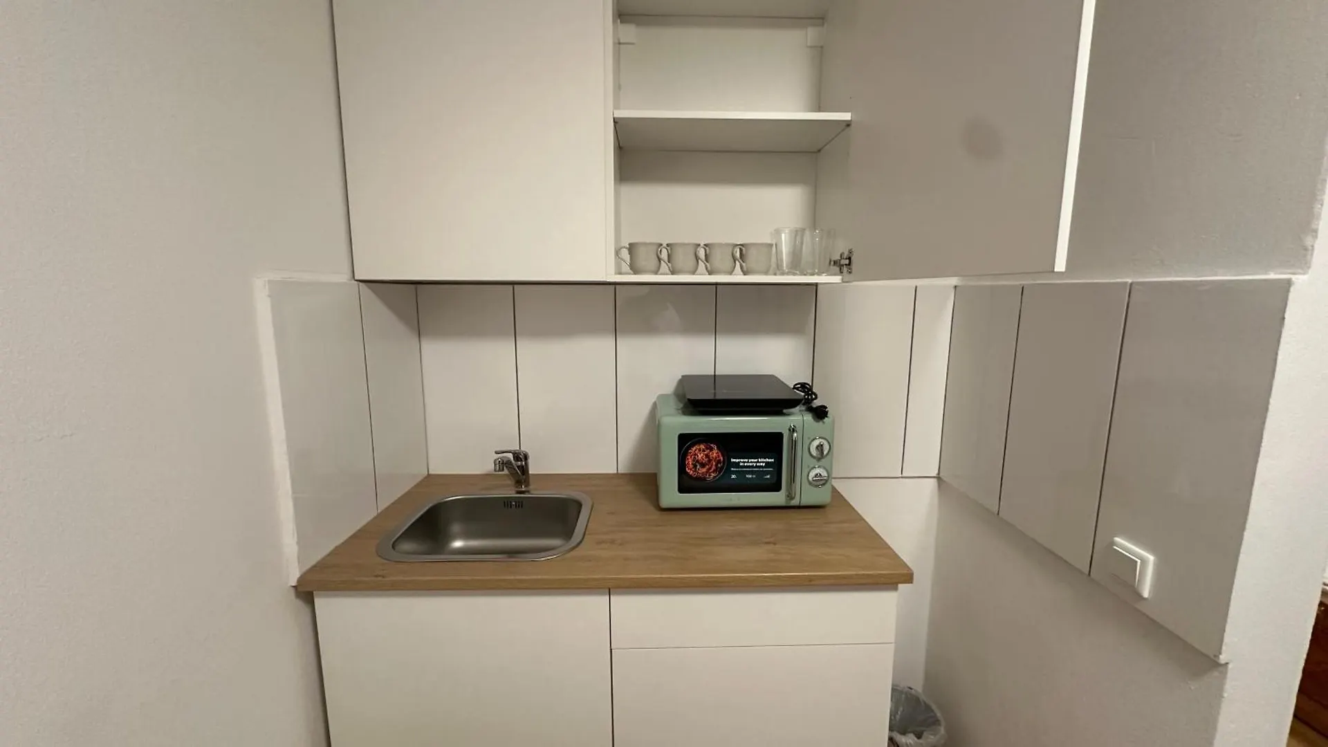 Daire Hotel Im Natur Mit Eigene Kueche Bad Balkon Parkplatz Netflix Nürnberg Almanya